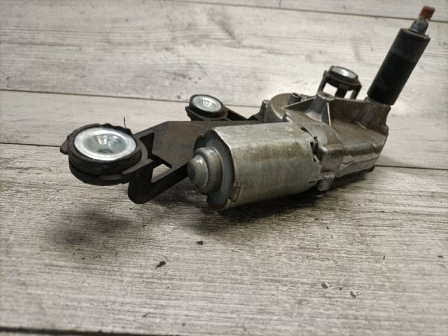 bontott FORD MONDEO III Hátsó Ablaktörlő Motor