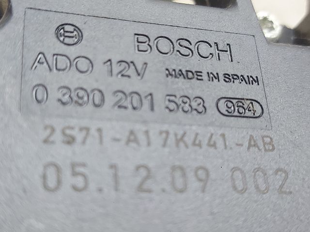 bontott FORD MONDEO III Hátsó Ablaktörlő Motor