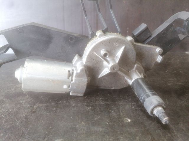 bontott FORD MONDEO III Hátsó Ablaktörlő Motor