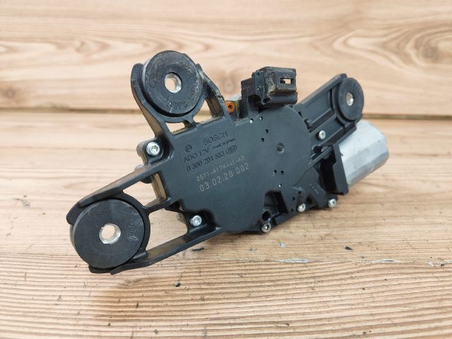 bontott FORD MONDEO III Hátsó Ablaktörlő Motor