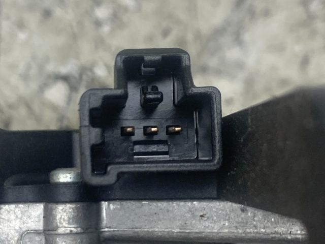 bontott FORD MONDEO III Hátsó Ablaktörlő Motor