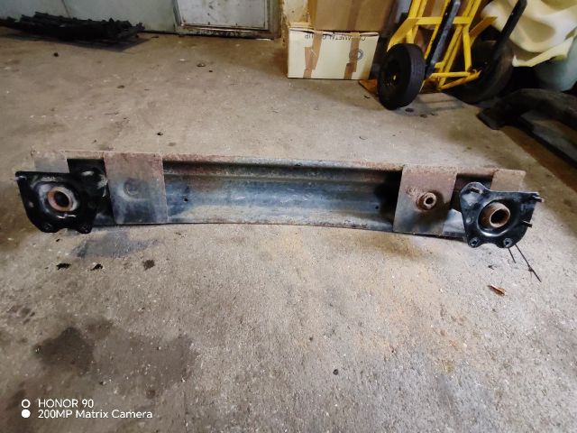 bontott FORD MONDEO III Hátsó Lökhárító Merevítő (Fém)