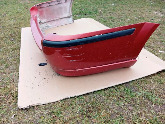 bontott FORD MONDEO III Hátsó Lökhárító (Részeivel)