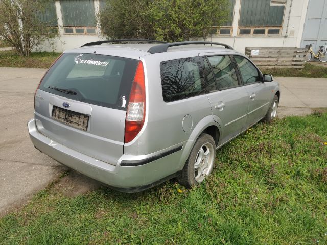 bontott FORD MONDEO III Hátsó Lökhárító (Részeivel)