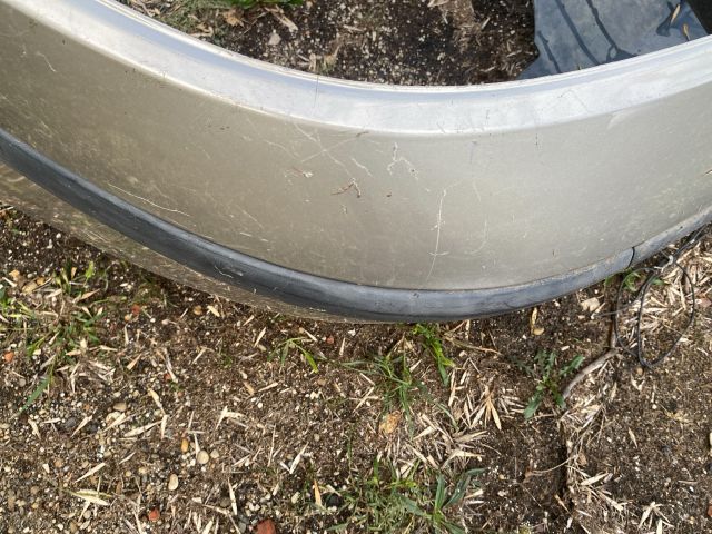 bontott FORD MONDEO III Hátsó Lökhárító (Üresen)