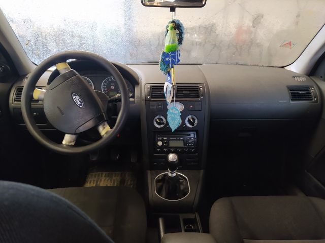 bontott FORD MONDEO III Hátsó Ülés