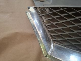 bontott FORD MONDEO III Hűtőrács