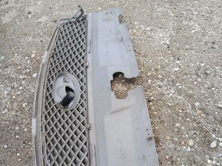 bontott FORD MONDEO III Hűtőrács