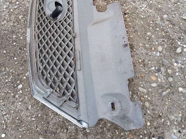 bontott FORD MONDEO III Hűtőrács