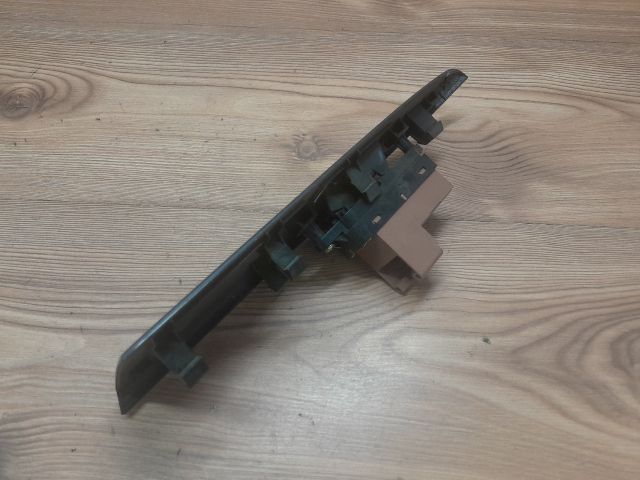 bontott FORD MONDEO III Jobb első Ablakemelő Kapcsoló