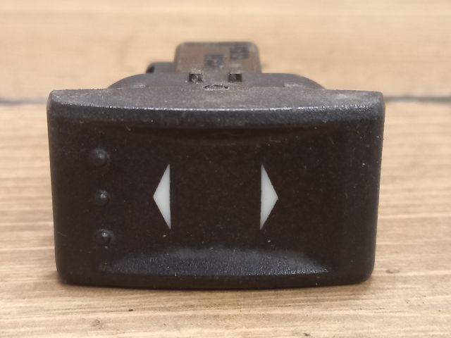 bontott FORD MONDEO III Jobb első Ablakemelő Kapcsoló