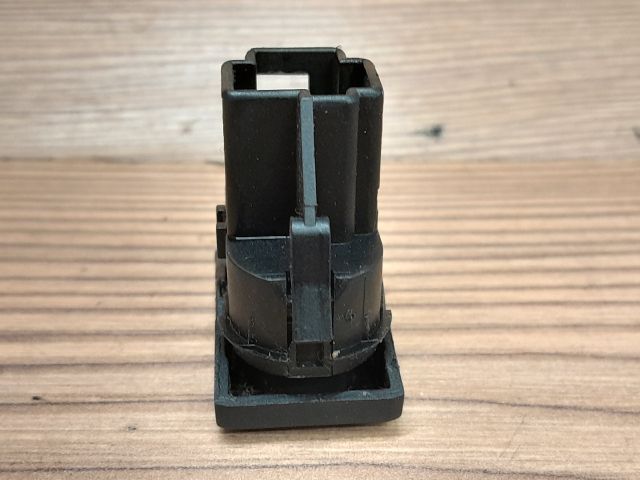 bontott FORD MONDEO III Jobb első Ablakemelő Kapcsoló