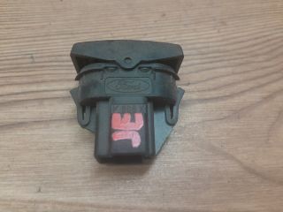 bontott FORD MONDEO III Jobb első Ablakemelő Kapcsoló