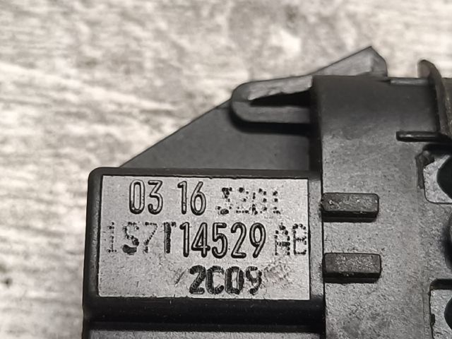 bontott FORD MONDEO III Jobb első Ablakemelő Kapcsoló