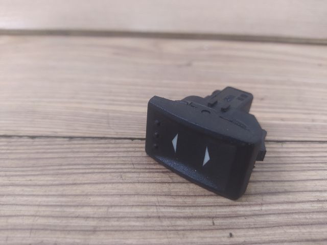 bontott FORD MONDEO III Jobb első Ablakemelő Kapcsoló