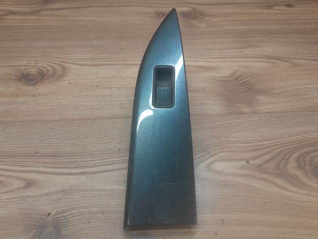 bontott FORD MONDEO III Jobb első Ablakemelő Kapcsoló