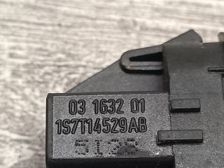 bontott FORD MONDEO III Jobb első Ablakemelő Kapcsoló