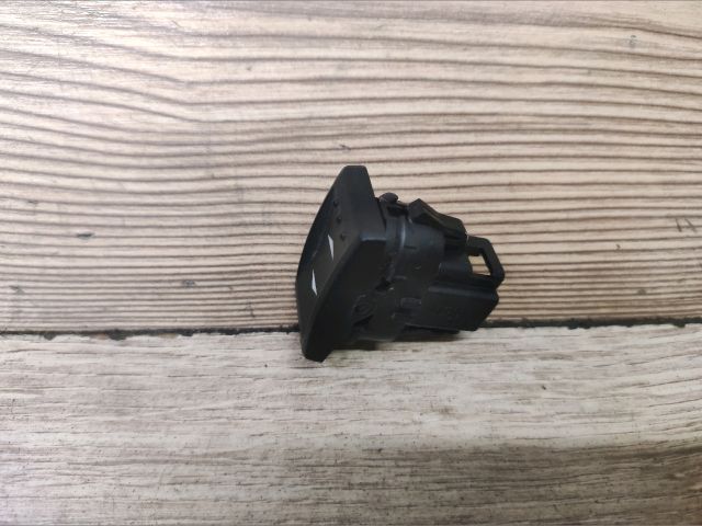 bontott FORD MONDEO III Jobb első Ablakemelő Kapcsoló