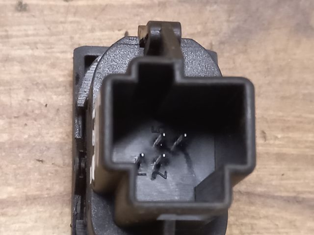 bontott FORD MONDEO III Jobb első Ablakemelő Kapcsoló