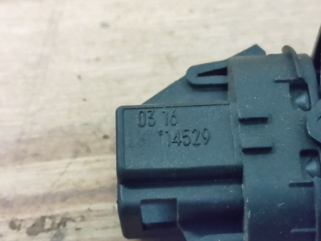 bontott FORD MONDEO III Jobb első Ablakemelő Kapcsoló