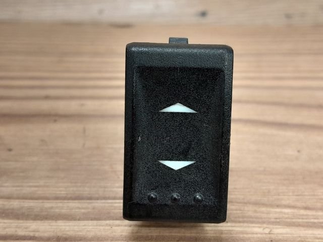 bontott FORD MONDEO III Jobb első Ablakemelő Kapcsoló