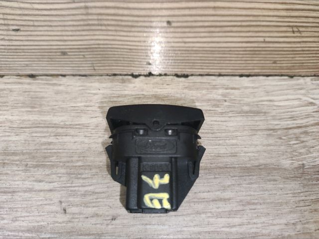 bontott FORD MONDEO III Jobb első Ablakemelő Kapcsoló