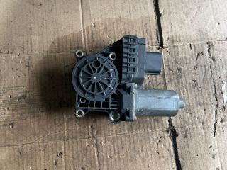 bontott FORD MONDEO III Jobb első Ablakemelő Motor