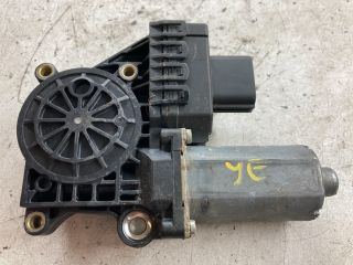 bontott FORD MONDEO III Jobb első Ablakemelő Motor