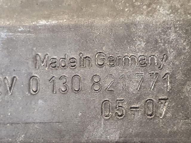 bontott FORD MONDEO III Jobb első Ablakemelő Motor