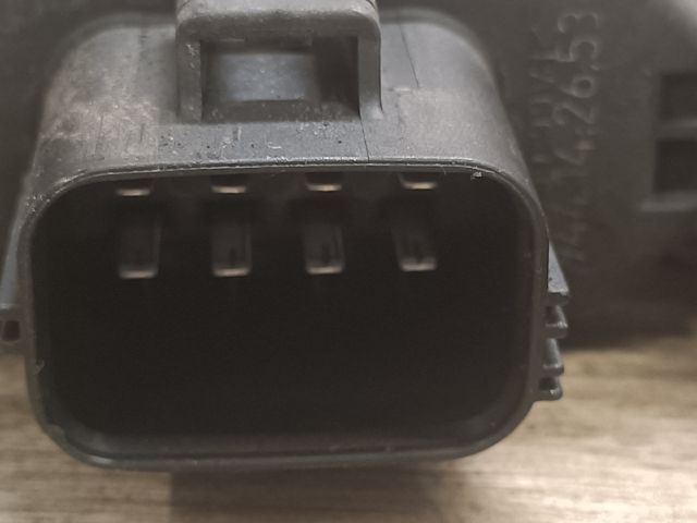 bontott FORD MONDEO III Jobb első Ablakemelő Motor