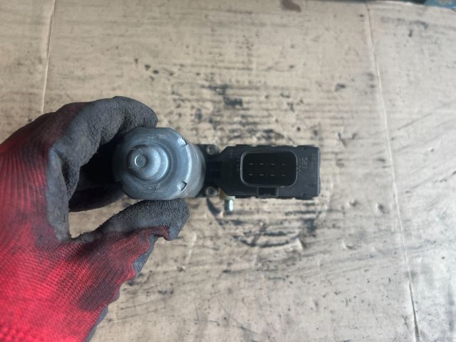 bontott FORD MONDEO III Jobb első Ablakemelő Motor