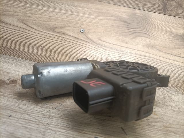 bontott FORD MONDEO III Jobb első Ablakemelő Motor