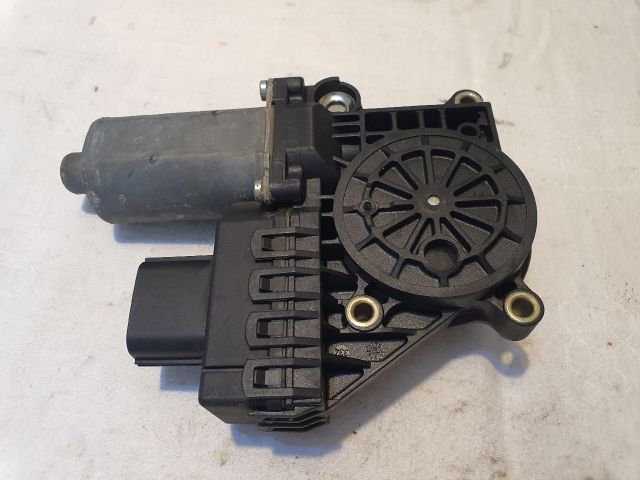 bontott FORD MONDEO III Jobb első Ablakemelő Motor