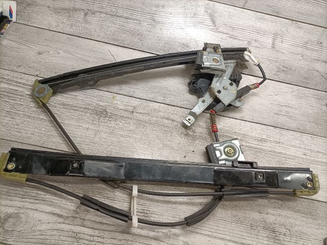 bontott FORD MONDEO III Jobb első Ablakemelő Szerkezet (Elektromos)