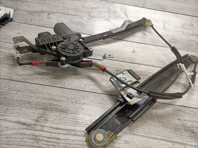 bontott FORD MONDEO III Jobb első Ablakemelő Szerkezet (Elektromos)