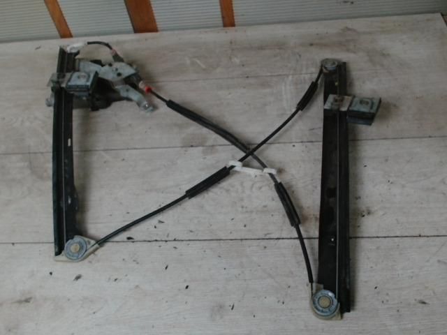 bontott FORD MONDEO III Jobb első Ablakemelő Szerkezet (Elektromos)