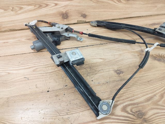 bontott FORD MONDEO III Jobb első Ablakemelő Szerkezet (Elektromos)