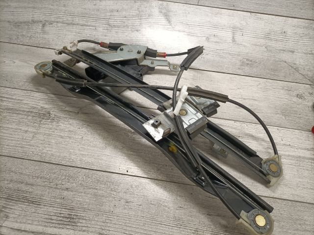 bontott FORD MONDEO III Jobb első Ablakemelő Szerkezet (Elektromos)