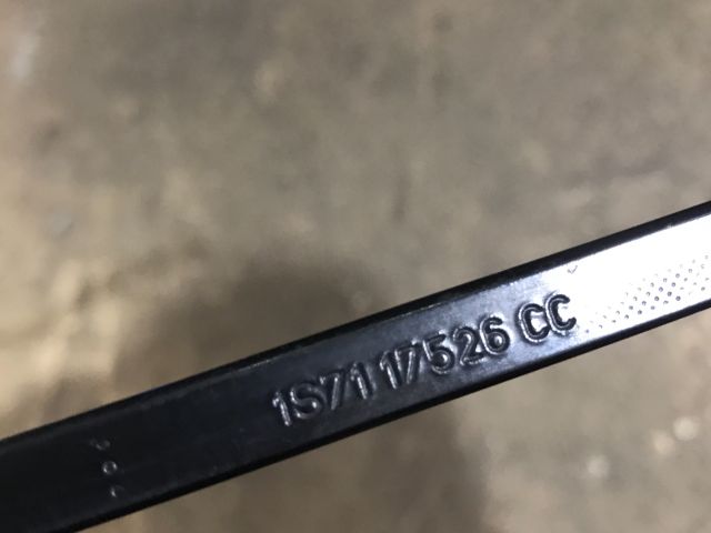 bontott FORD MONDEO III Jobb első Ablaktörlő Kar