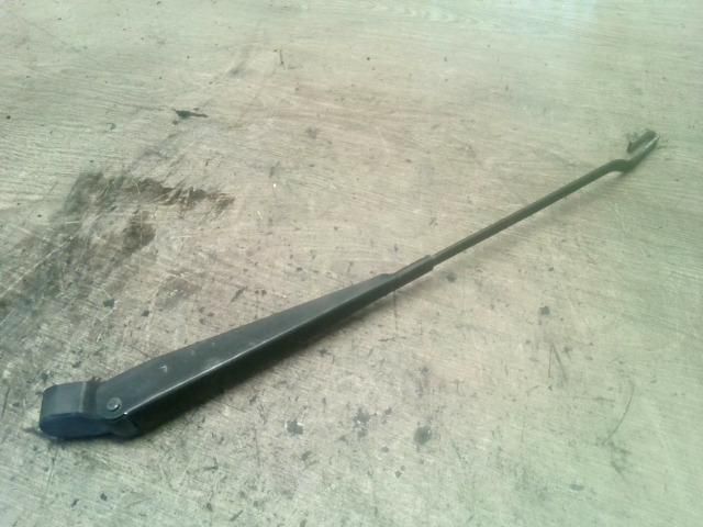 bontott FORD MONDEO III Jobb első Ablaktörlő Kar