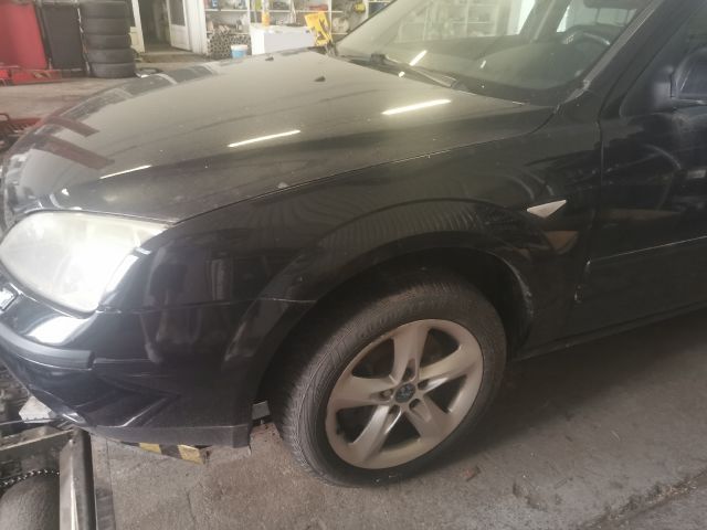 bontott FORD MONDEO III Jobb első Ajtó (Részeivel)