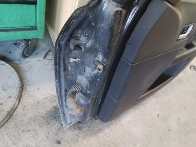 bontott FORD MONDEO III Jobb első Ajtó (Részeivel)