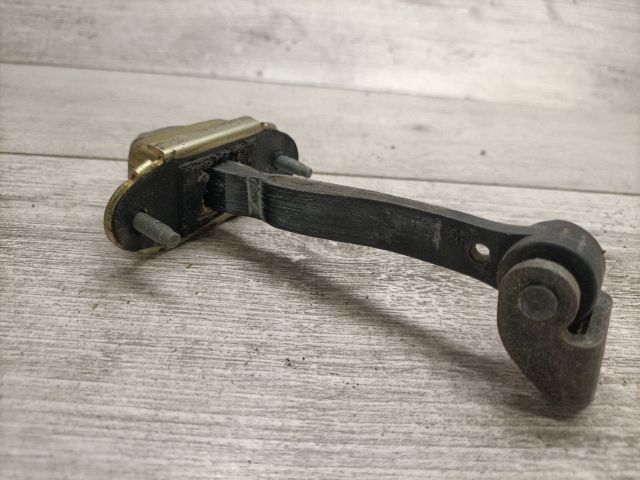 bontott FORD MONDEO III Jobb első Ajtóhatároló