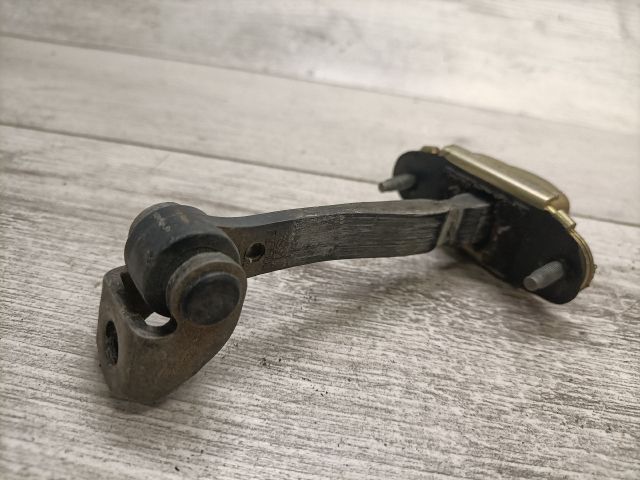 bontott FORD MONDEO III Jobb első Ajtóhatároló