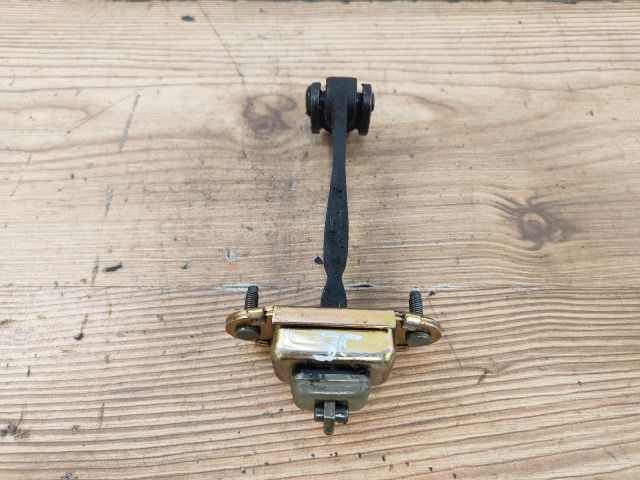 bontott FORD MONDEO III Jobb első Ajtóhatároló