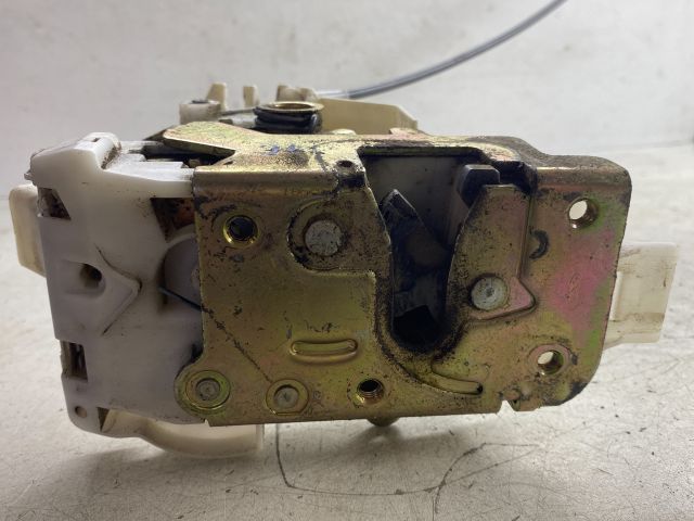 bontott FORD MONDEO III Jobb első Ajtózár