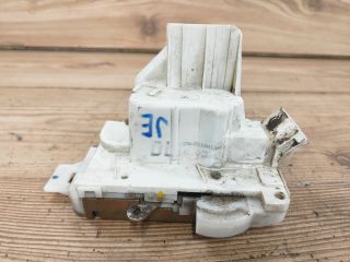 bontott FORD MONDEO III Jobb első Ajtózár