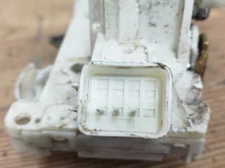 bontott FORD MONDEO III Jobb első Ajtózár