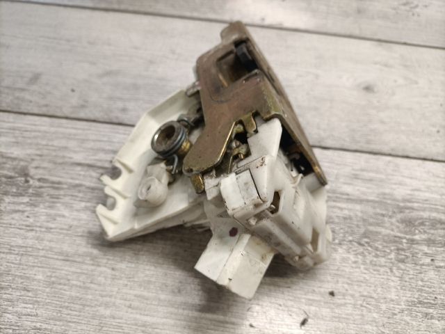 bontott FORD MONDEO III Jobb első Ajtózár