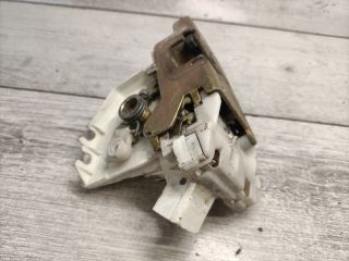 bontott FORD MONDEO III Jobb első Ajtózár